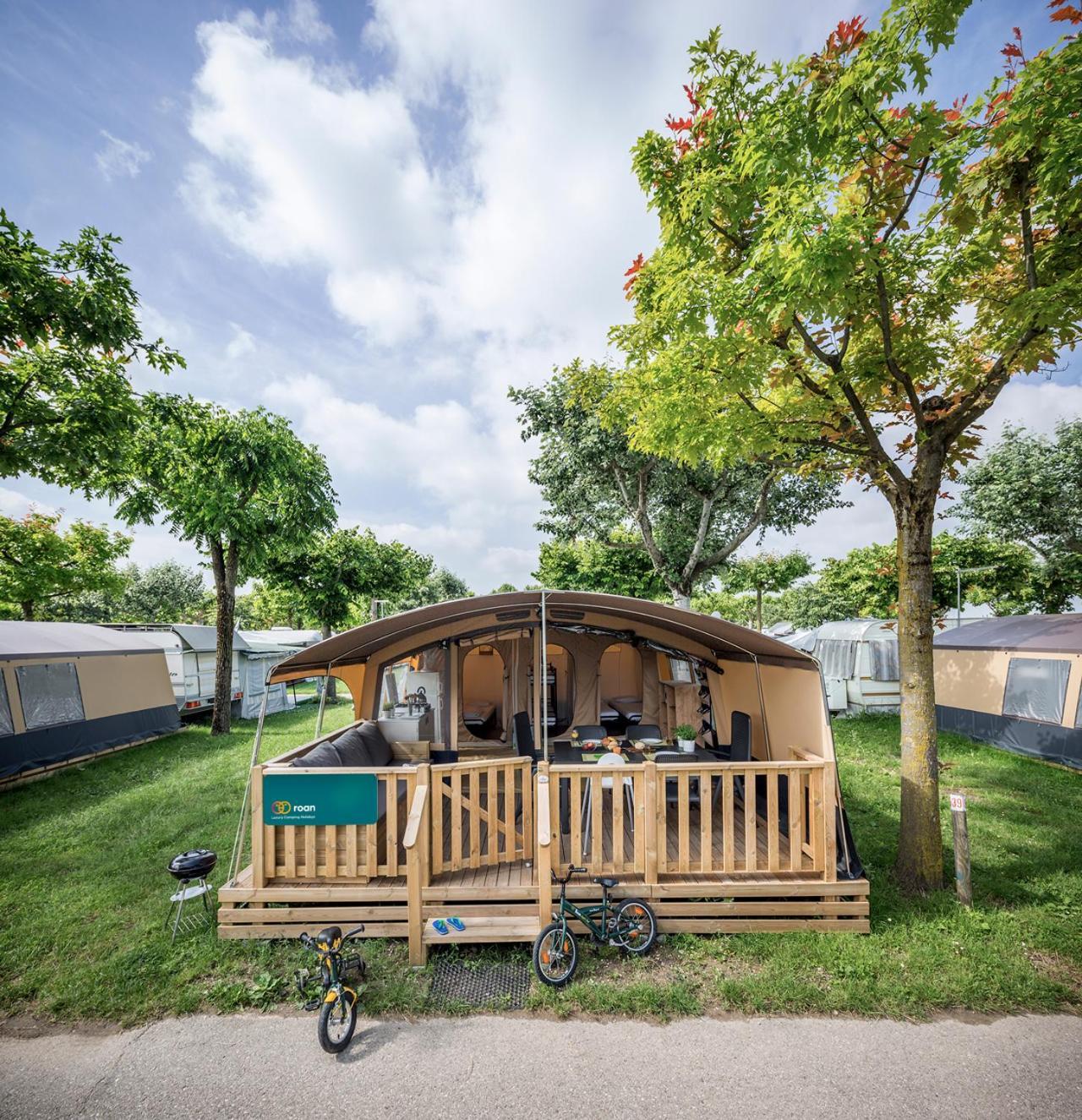 Camping Bi-Village - Roan Valbandon Kamer foto