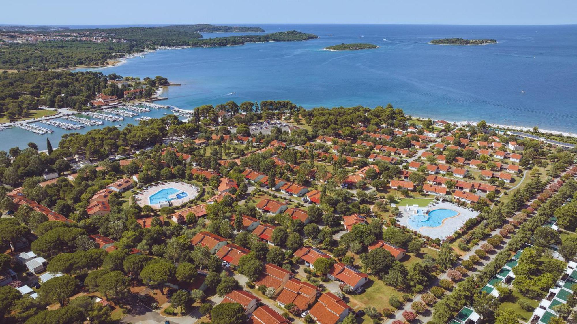 Camping Bi-Village - Roan Valbandon Buitenkant foto